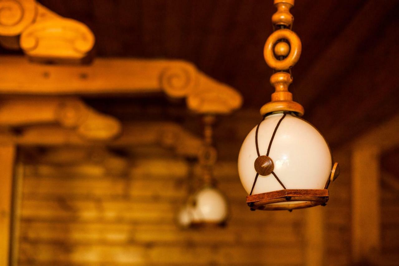 Альпина Hotel ยาเรมชา ภายนอก รูปภาพ